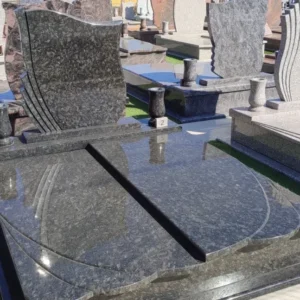 Kétszemélyes sírkő - Aurora