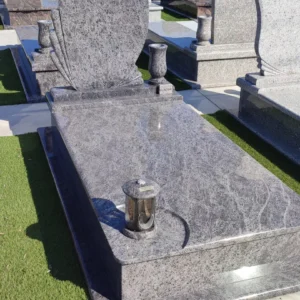 Egyszemélyes sírkő - Orion